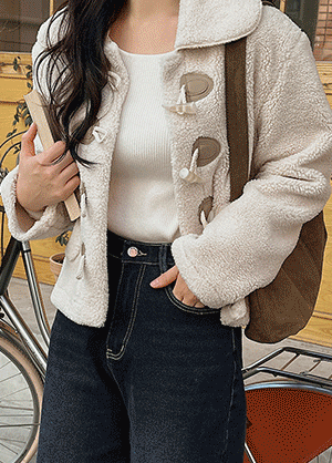 크리브롱 양털 카라넥 더플 숏 자켓 (무스탕안감) | 리리앤코