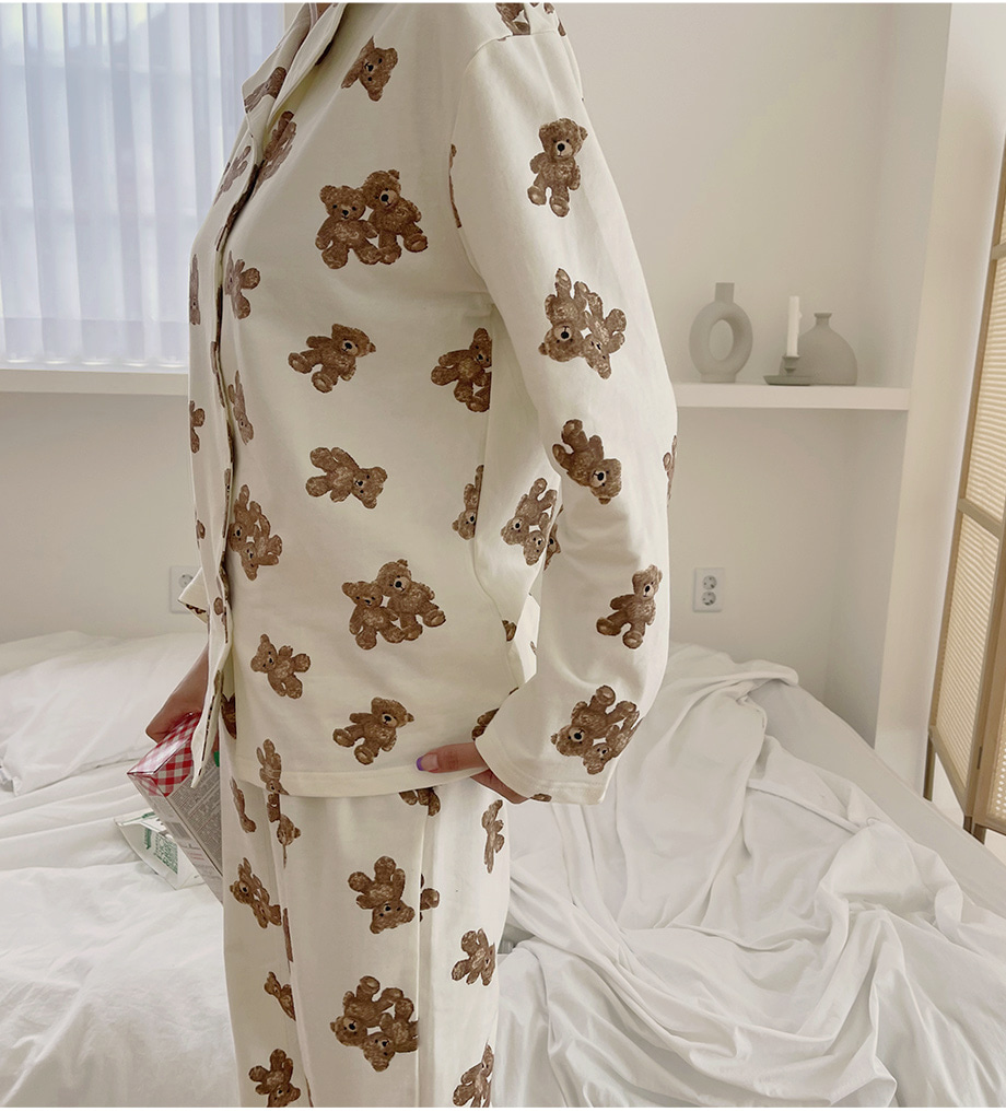 리리앤코 [커플룩/시밀러룩] 베어트릴 루즈핏 밴딩 카라넥 잠옷 세트